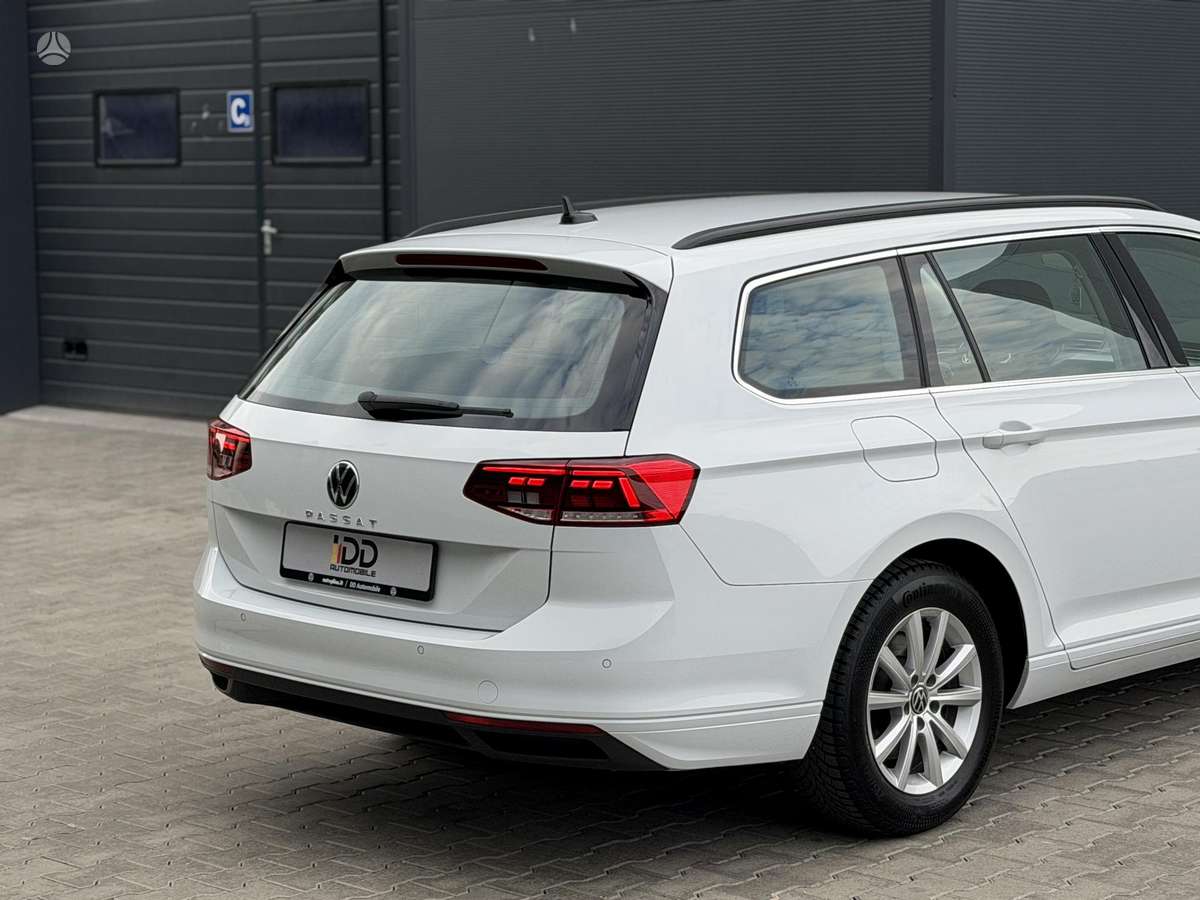 Volkswagen Passat, 2.0 l., Универсал