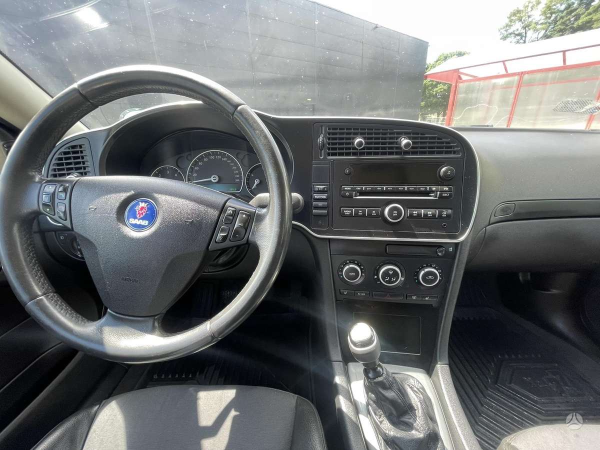 Saab 9-3, 1.9 l., universalas