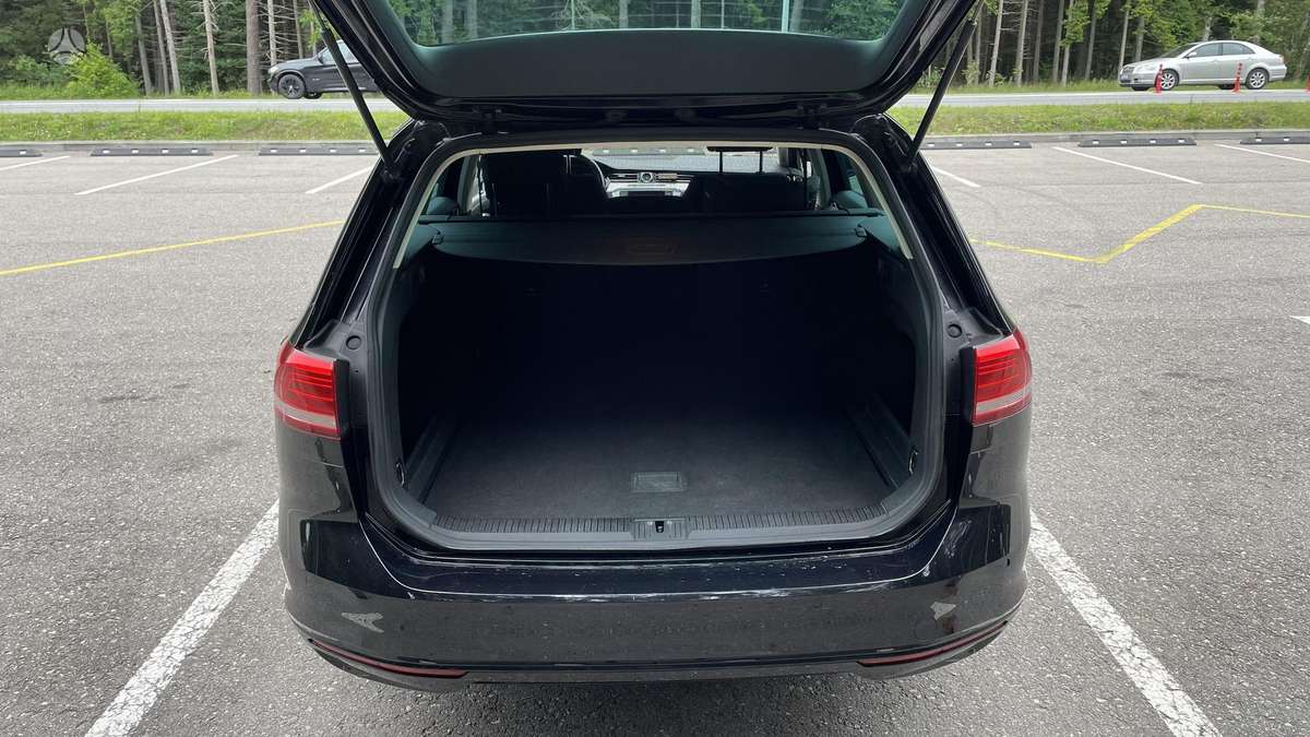 Volkswagen Passat, 2.0 l., Универсал