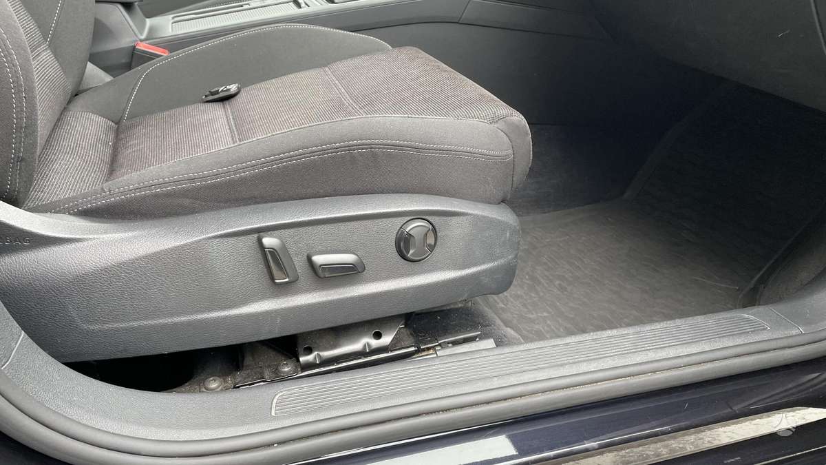 Volkswagen Passat, 2.0 l., Универсал