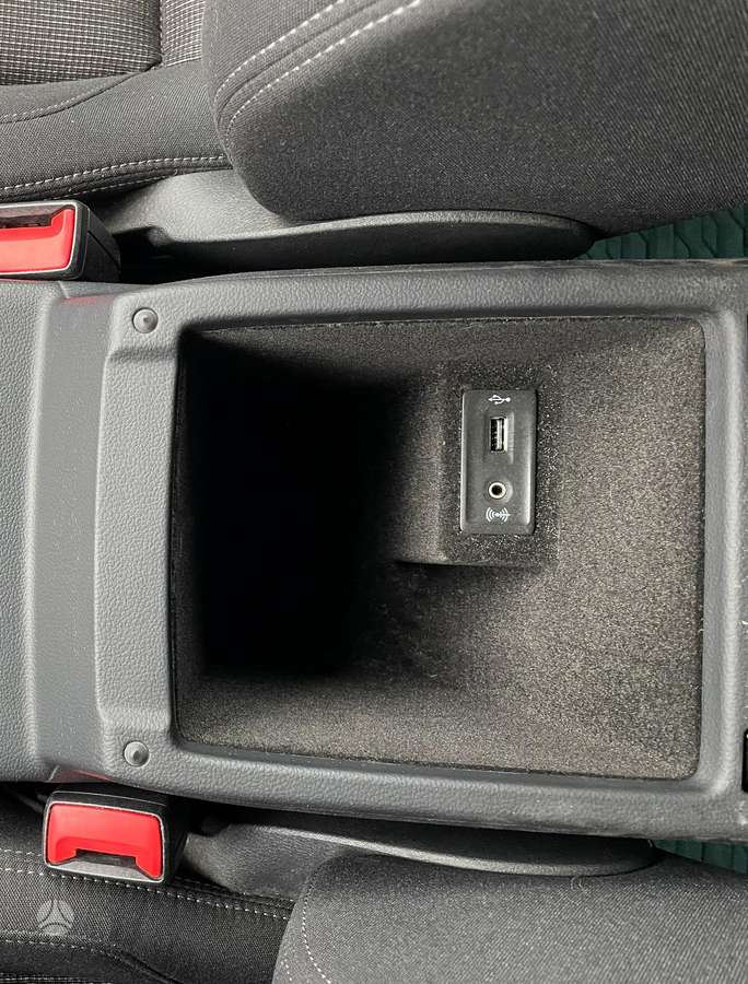 Volkswagen Passat, 2.0 l., Универсал