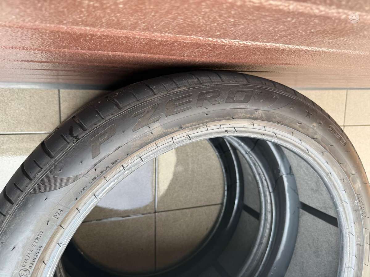Pirelli P ZERO, vasaras 275/40 R22