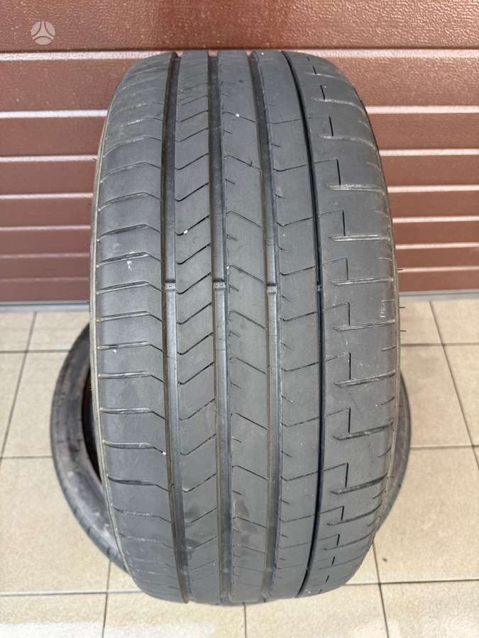 Pirelli P ZERO, vasaras 275/40 R22