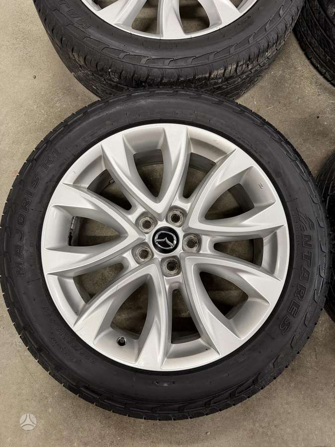 Mazda, vieglmetāla, R19