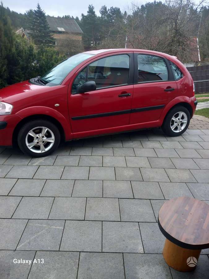 Citroen C3, 1.1 l., hatchback