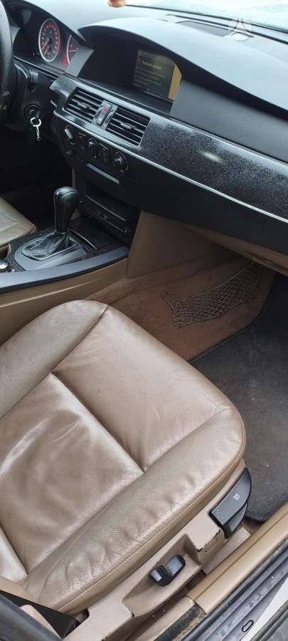BMW 525, 2.5 l., Универсал