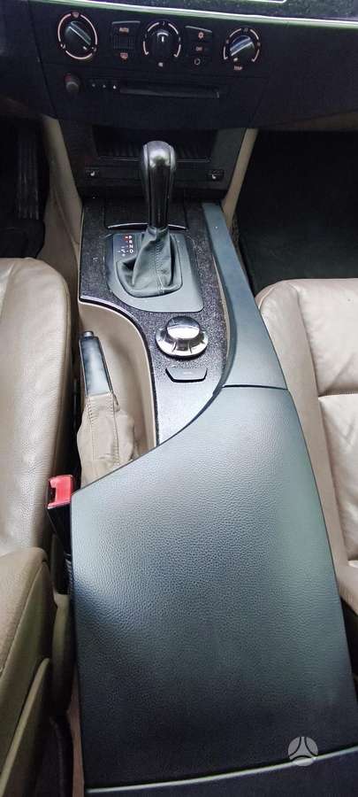 BMW 525, 2.5 l., Универсал