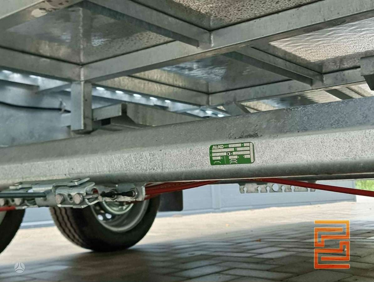 Titan 4.5x2.1m - 2700kg, auto transporter