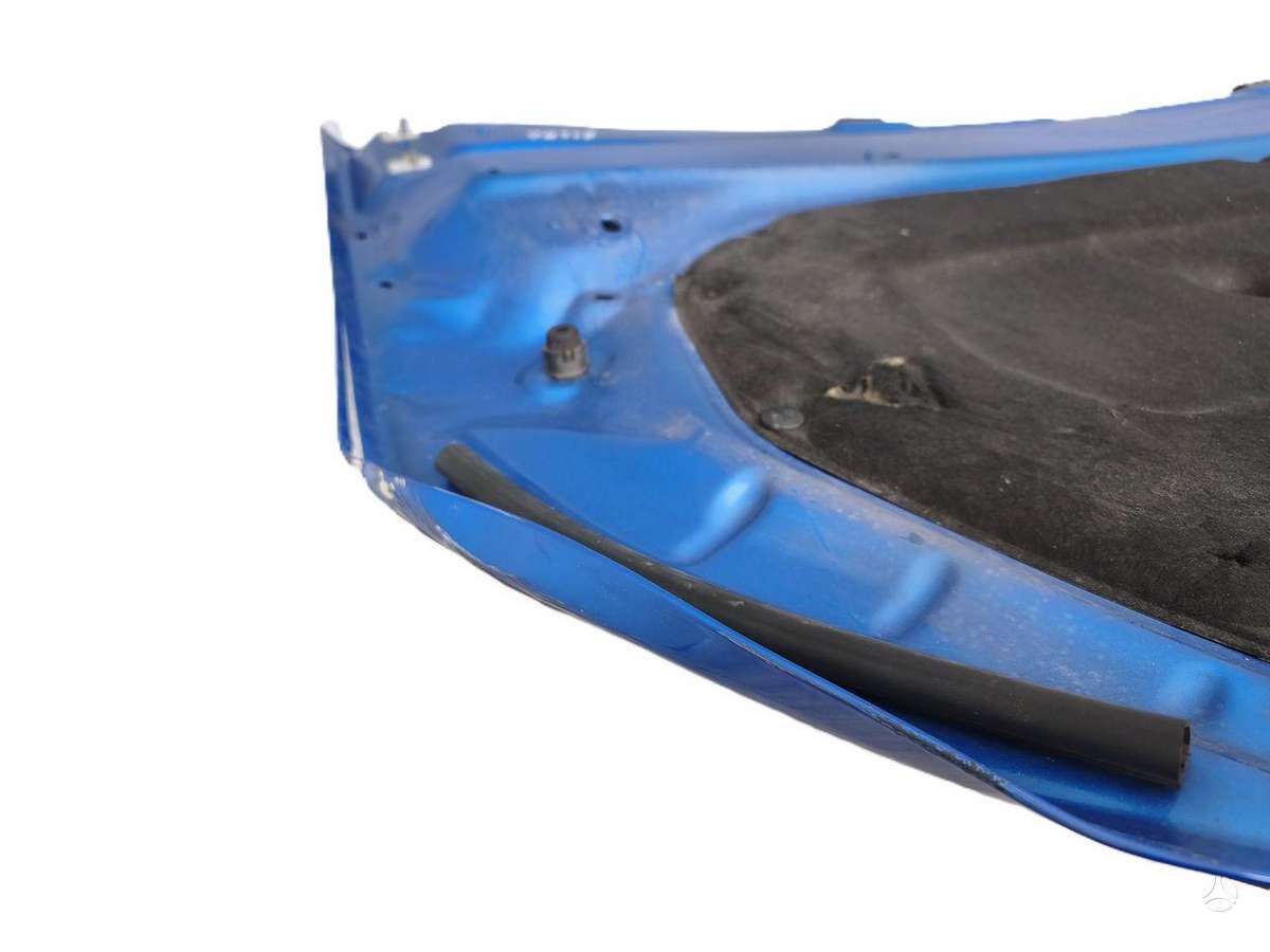 Peugeot 2008 hood (front, rear)