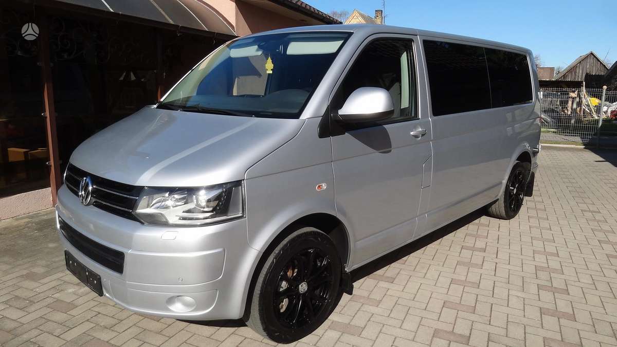 Volkswagen Caravelle - 7
