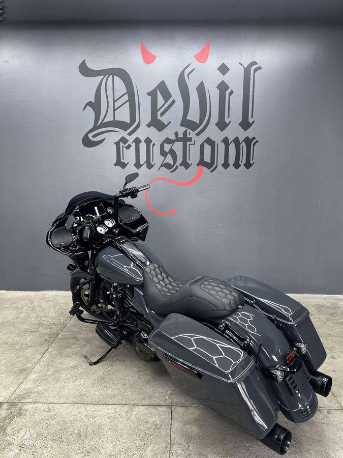 Harley-Davidson Road Glide 1760cc, choppers / cruisers / custom