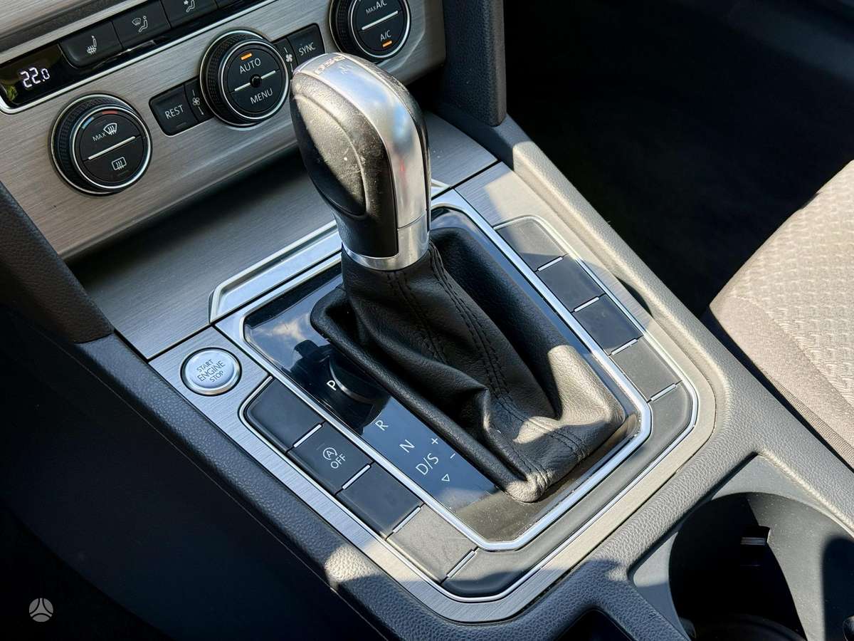 Volkswagen Passat, 2.0 l., Универсал