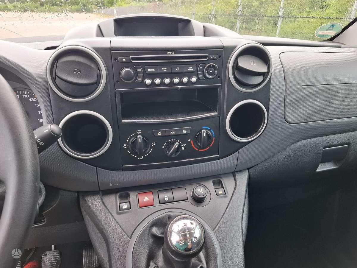 Peugeot Expert - 9