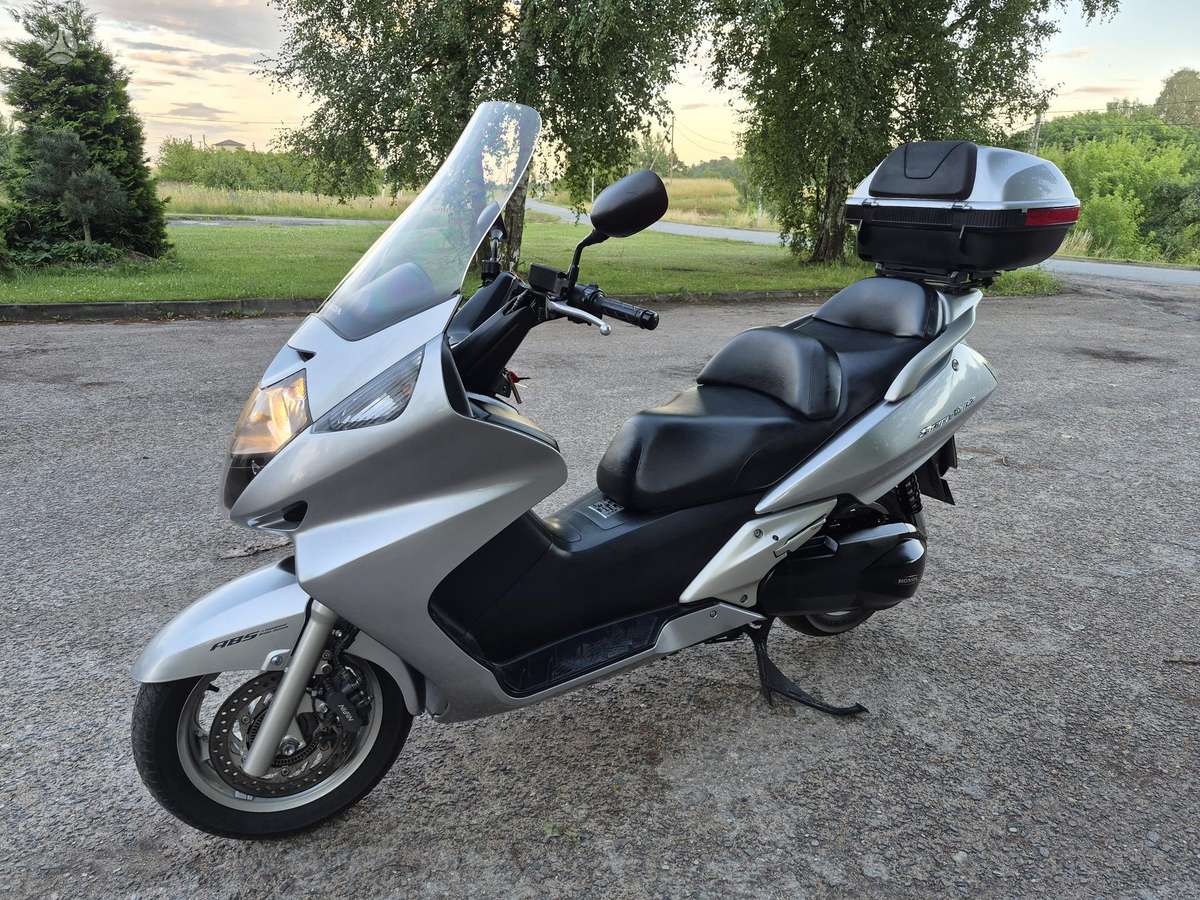 Honda Silverwing 600cc, scooters / mopeds