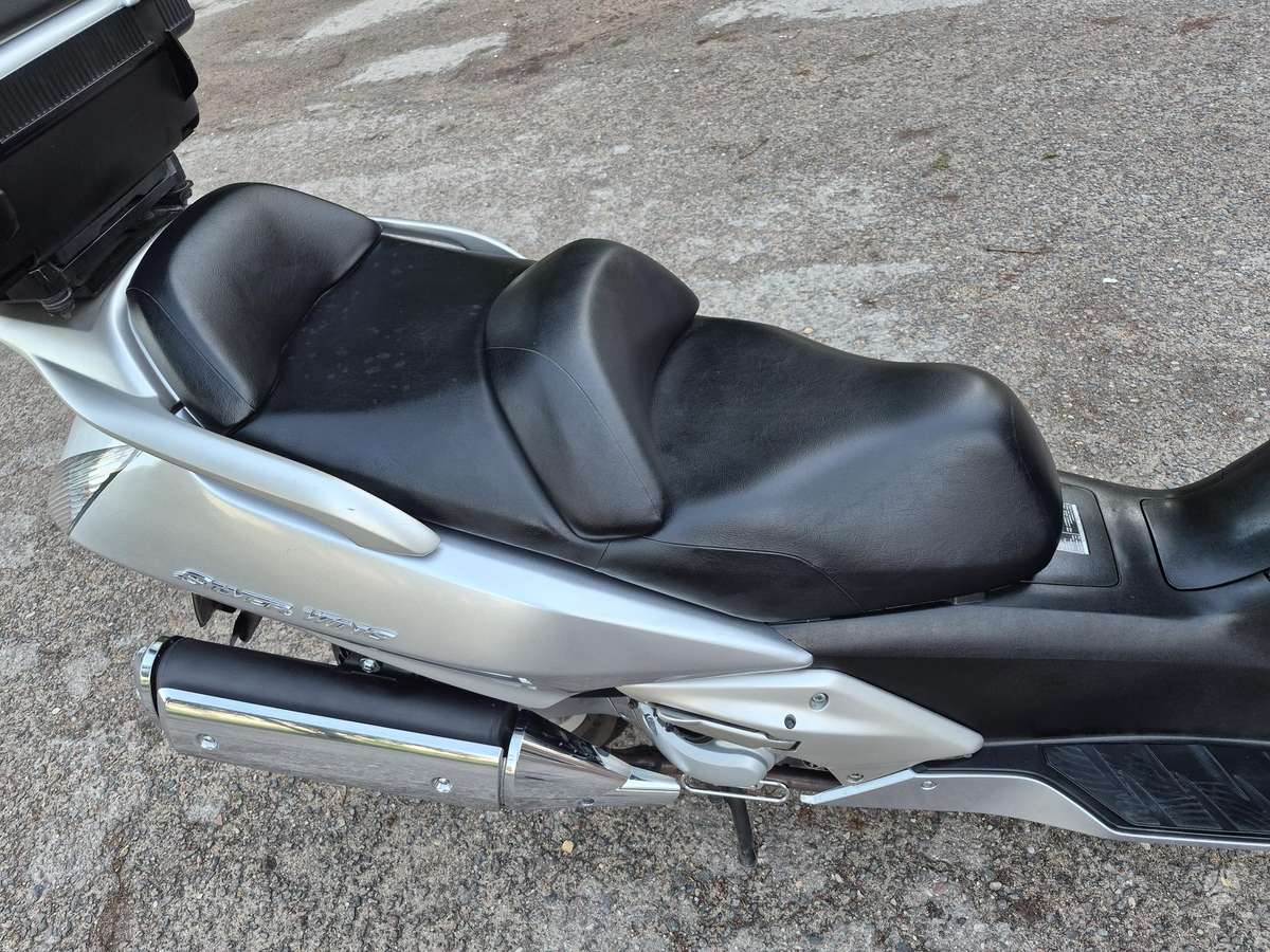 Honda Silverwing 600cc, scooters / mopeds