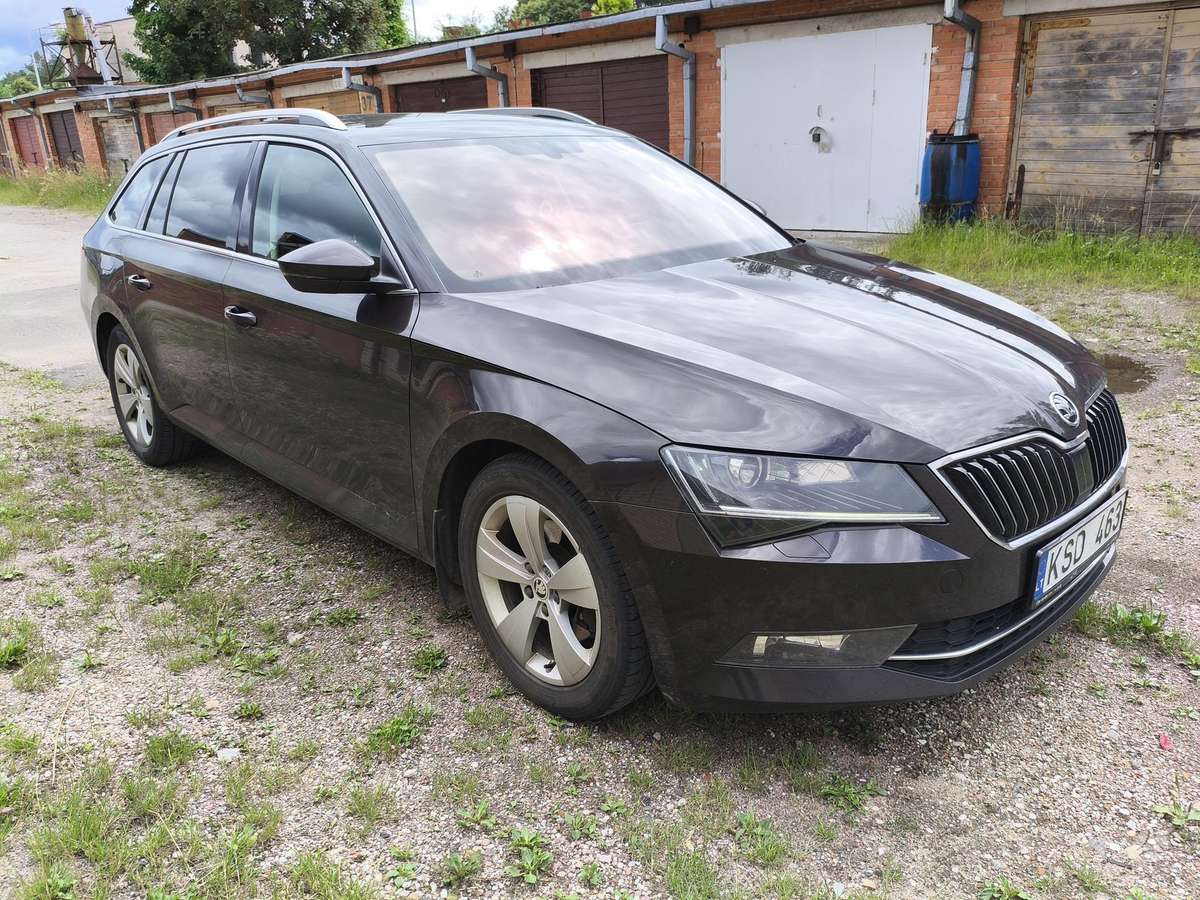 Skoda Superb, 1.8 l., wagon