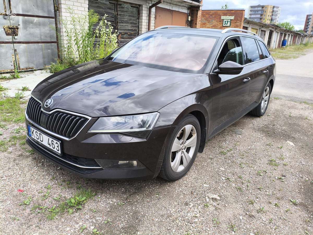 Skoda Superb, 1.8 l., wagon