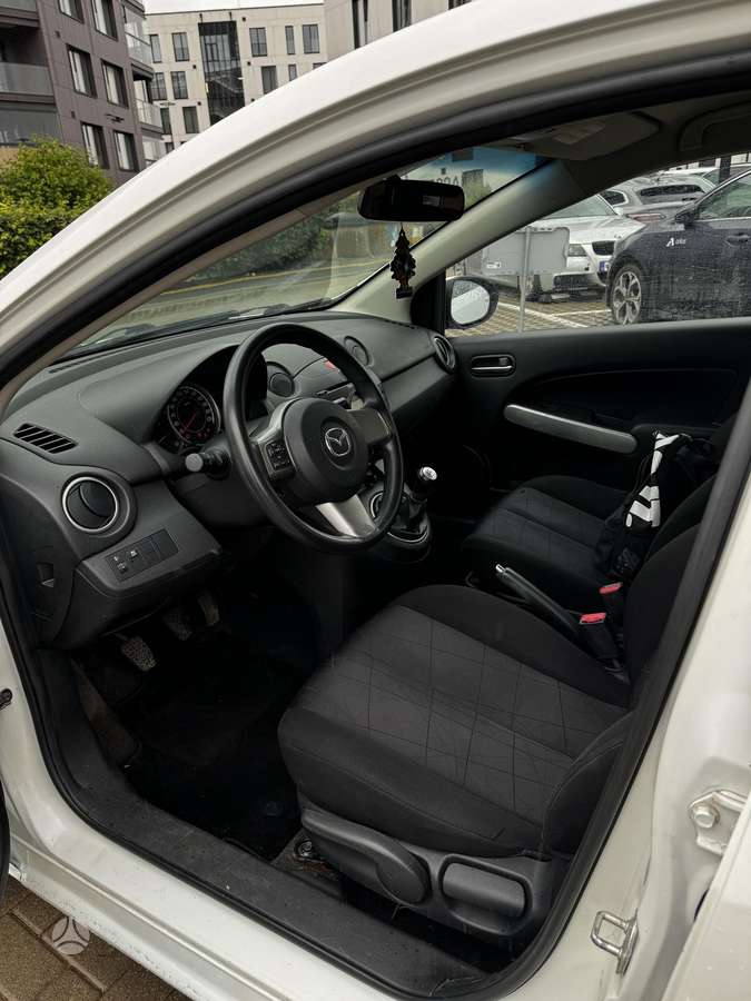 Mazda 2, 1.4 l., hečbekas