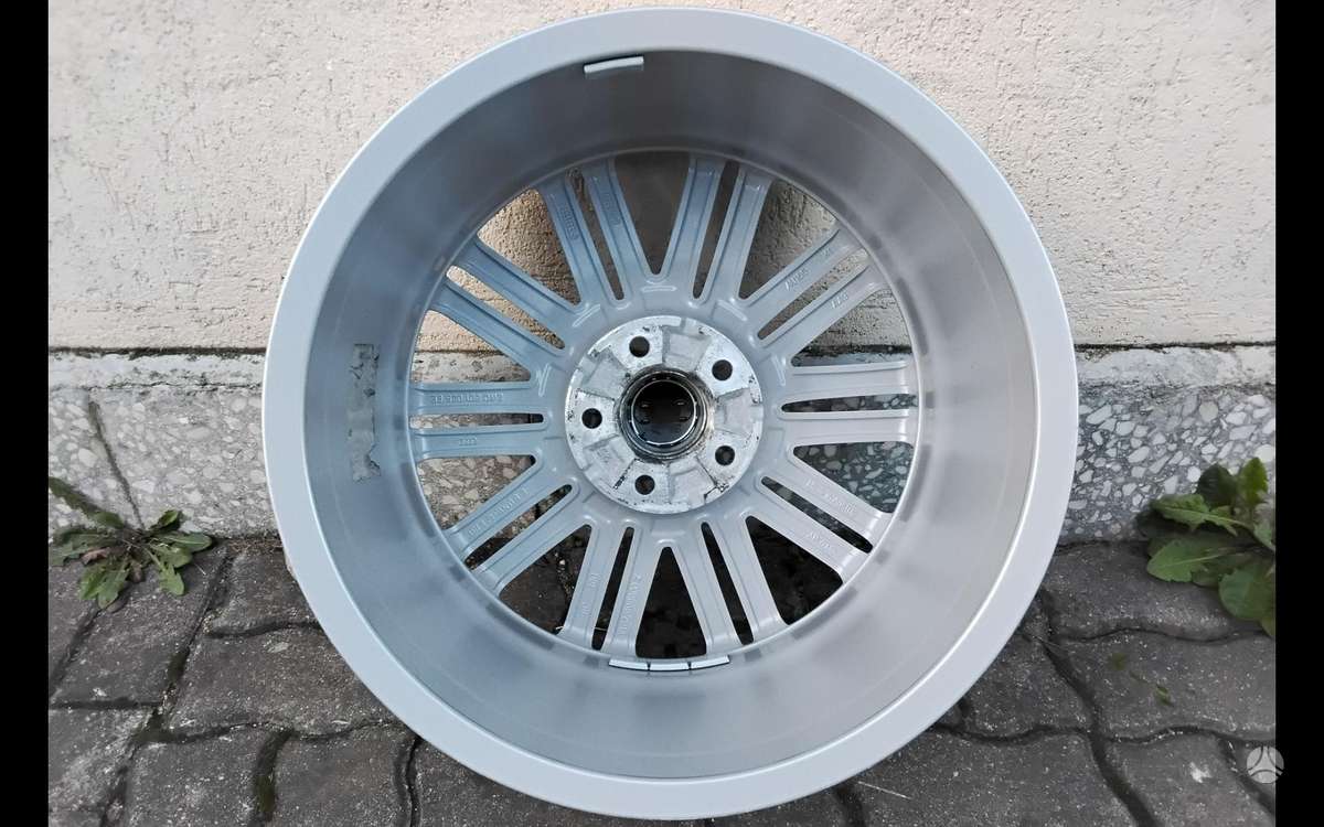 -Kita- AUDI, легкосплавные , R18