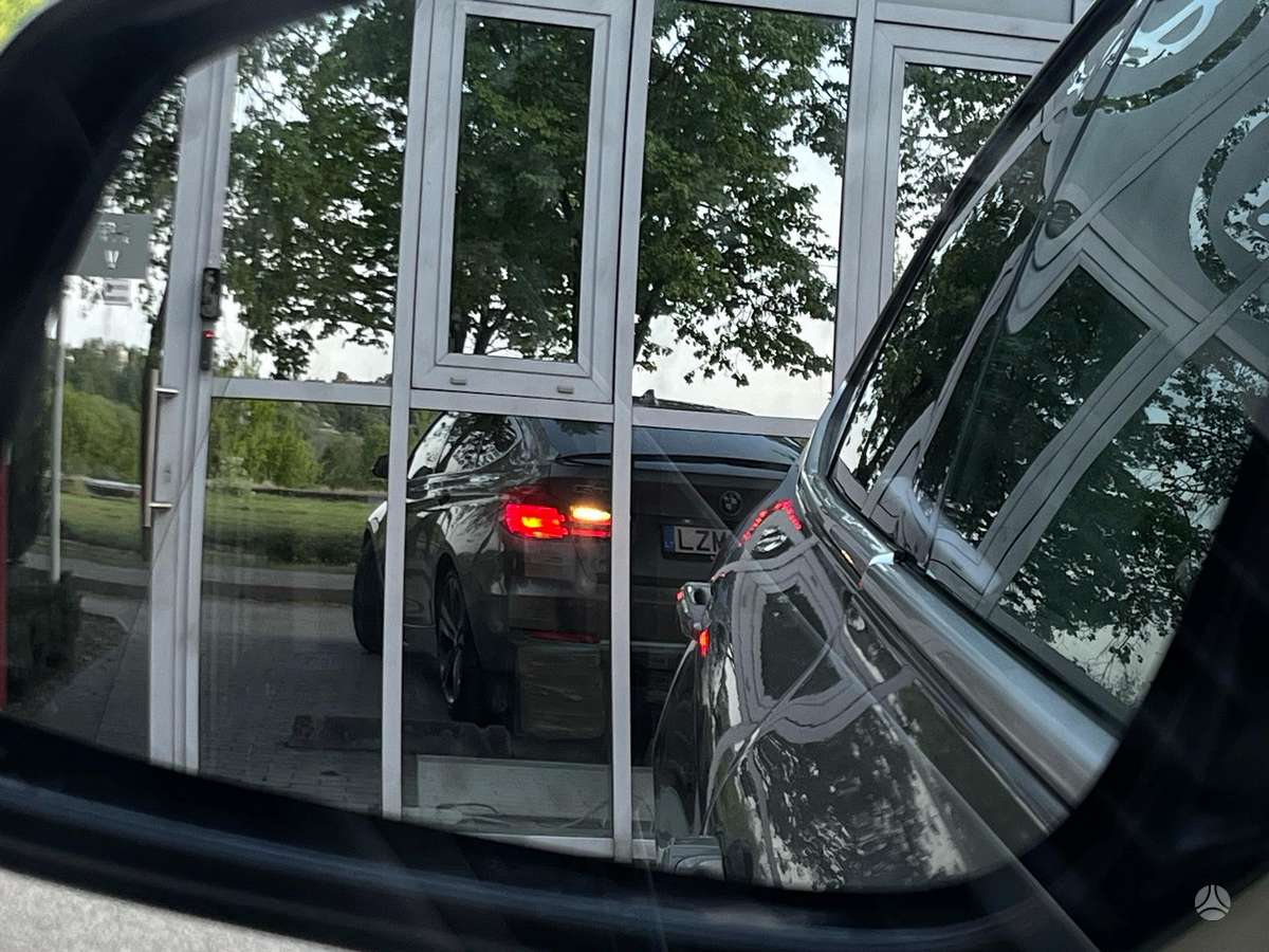 BMW 325, 2.0 l., Седан
