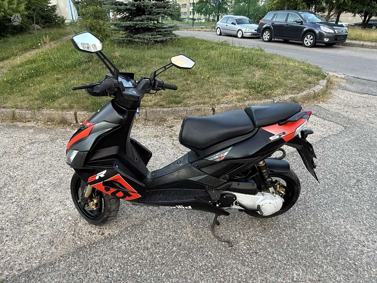 Aprilia SR 49cc, мотороллеры / мопеды