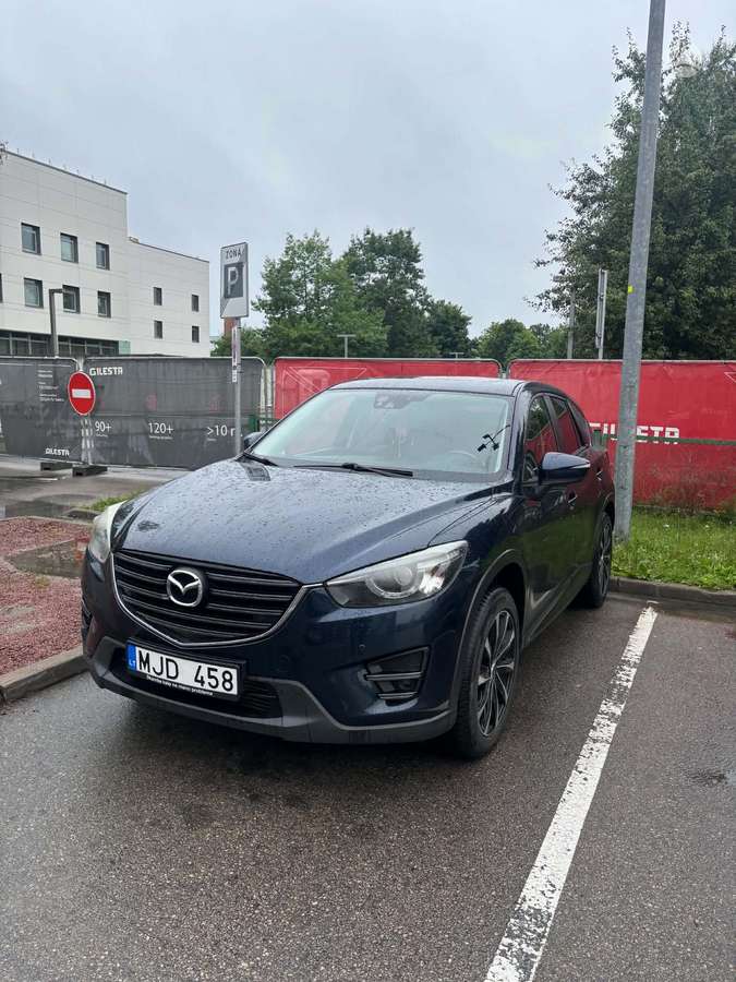 Mazda CX-5, 2.2 l., off-road / crossover