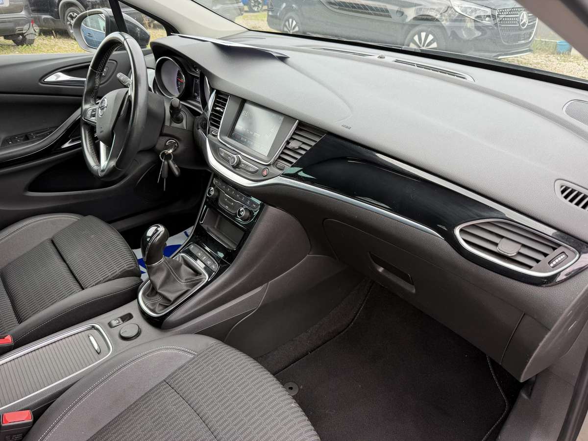 Opel Astra, 1.2 l., Универсал
