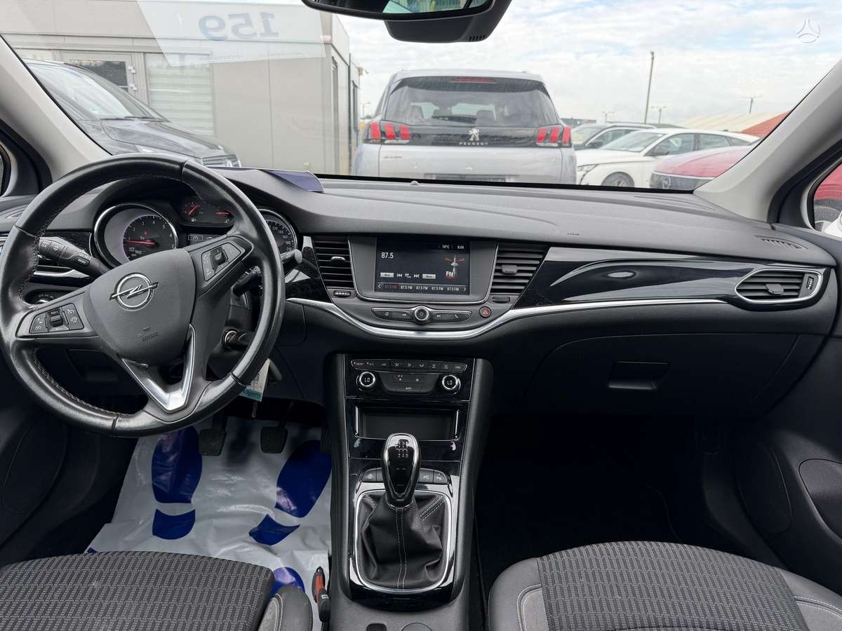 Opel Astra, 1.2 l., Универсал