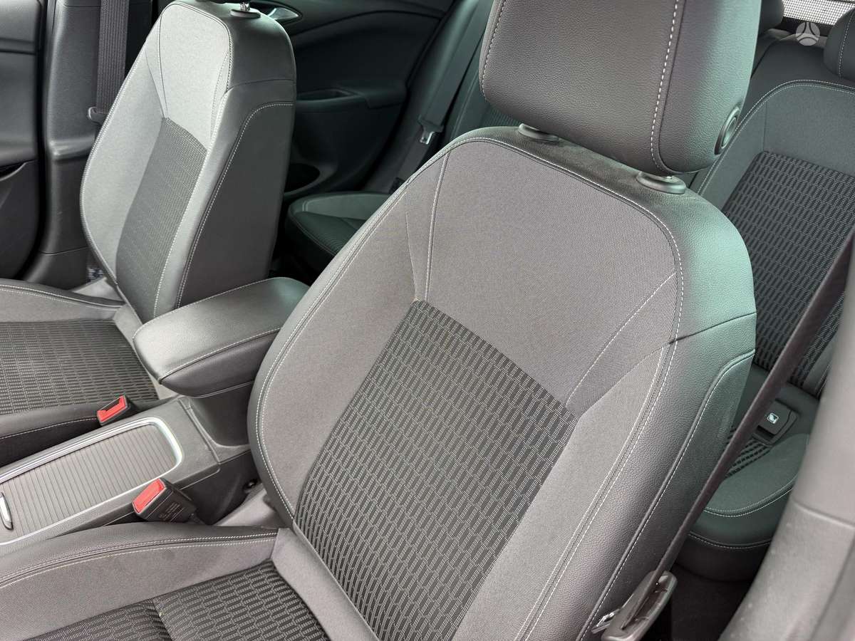 Opel Astra, 1.2 l., Универсал