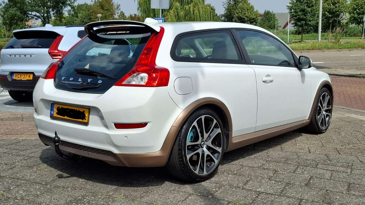 Volvo C30, 1.6 l., Хэтчбек
