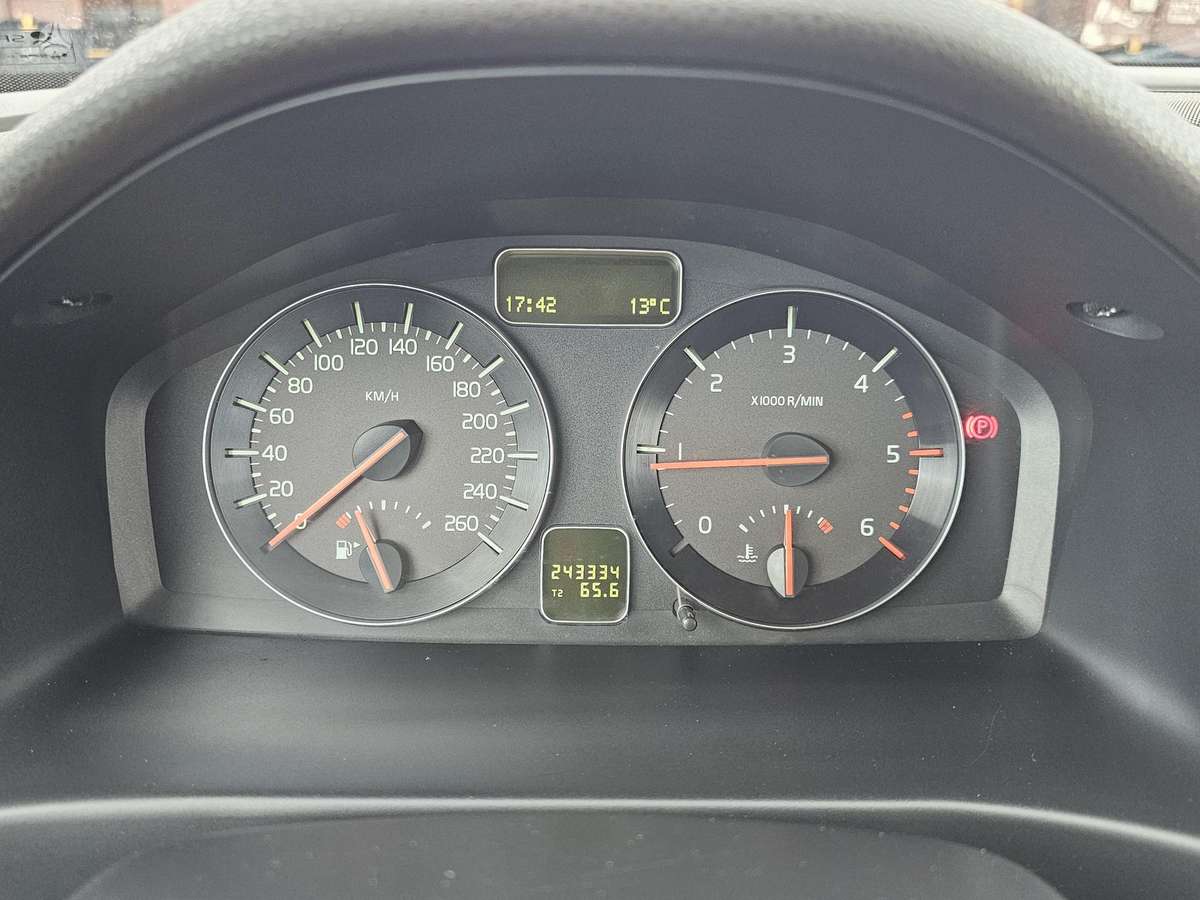 Volvo C30, 1.6 l., Хэтчбек