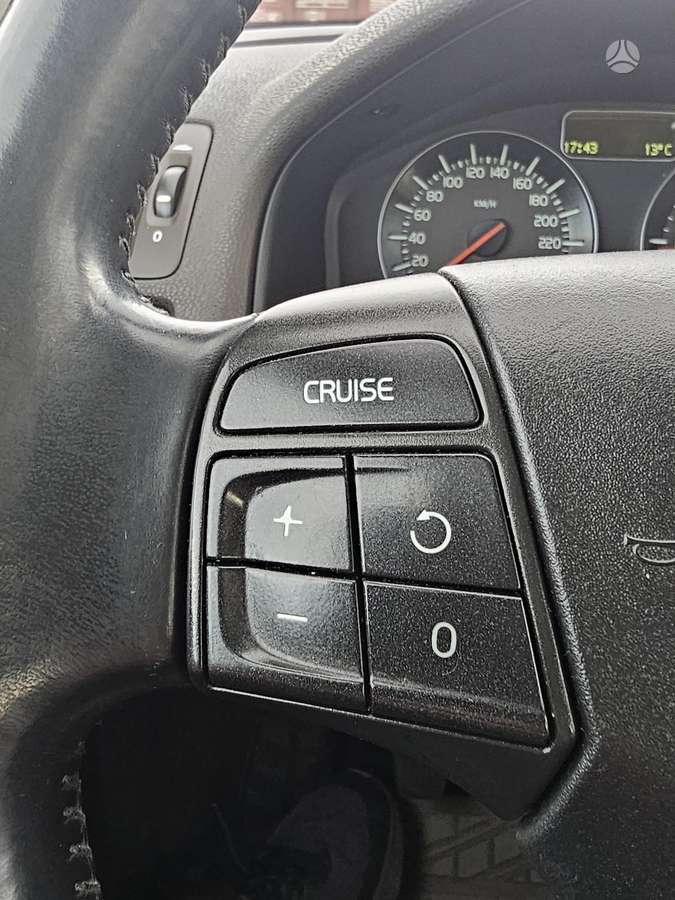 Volvo C30, 1.6 l., hatchback
