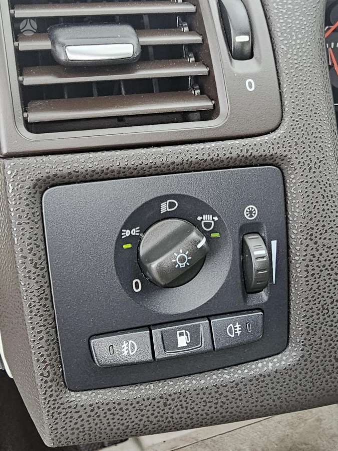 Volvo C30, 1.6 l., hatchback