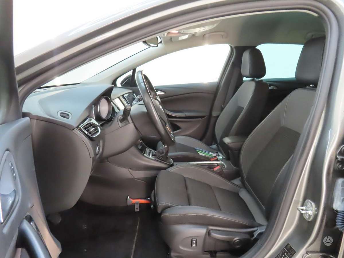 Opel Astra, 1.2 l., Универсал