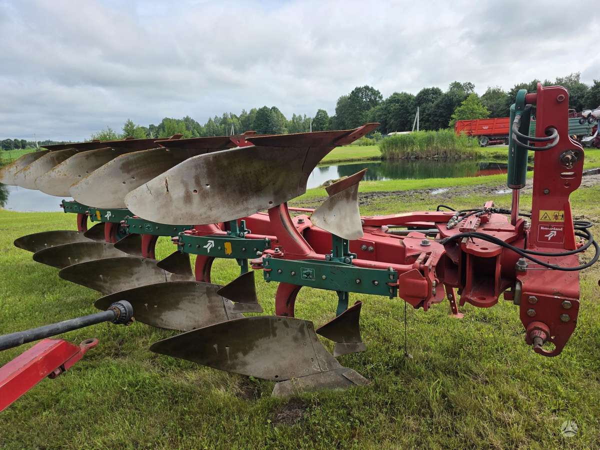 Kverneland EG100, ploughs