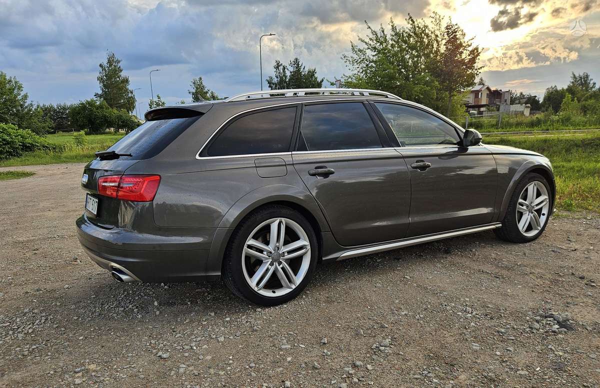 Audi A6 allroad, 3.0 l., Универсал