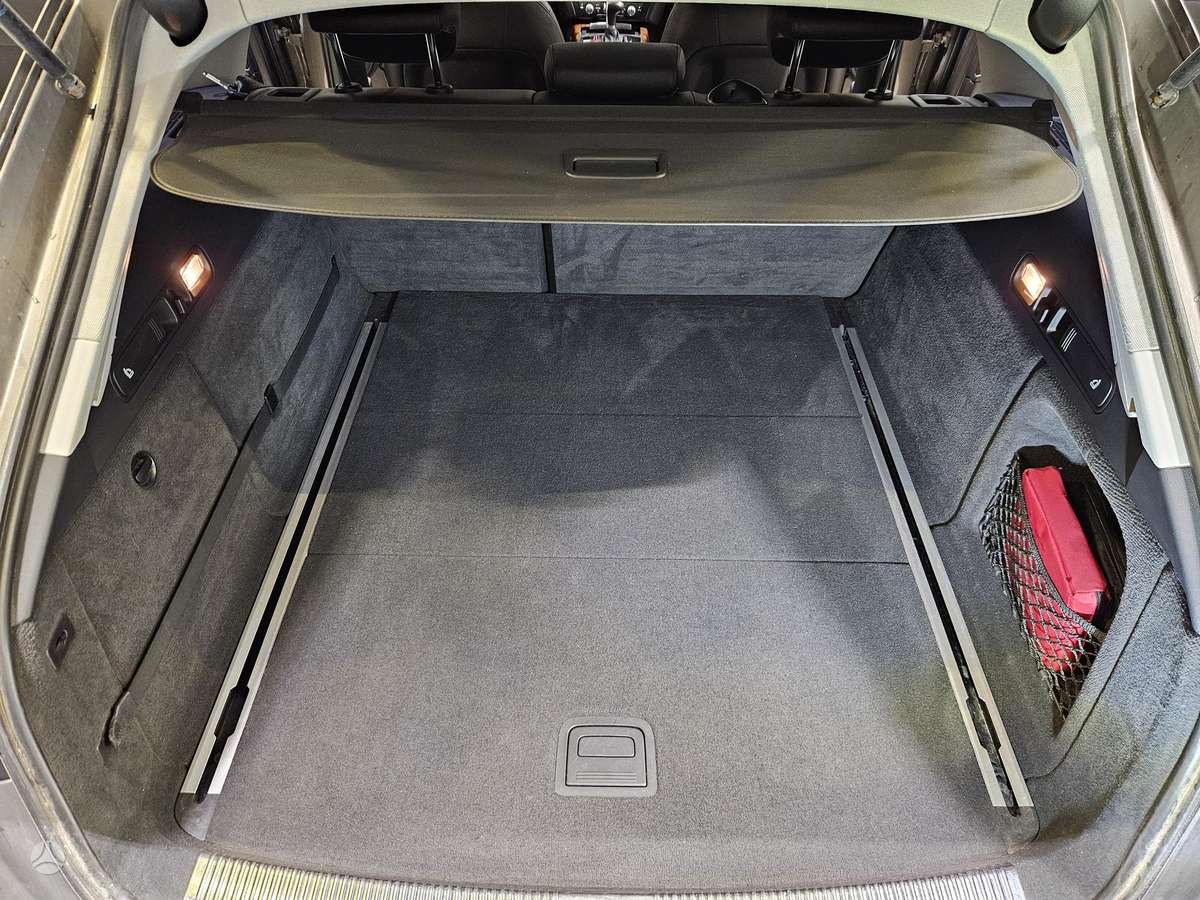 Audi A6 allroad, 3.0 l., Универсал
