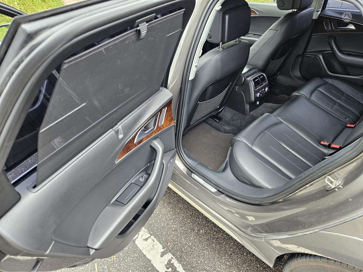 Audi A6 allroad, 3.0 l., Универсал