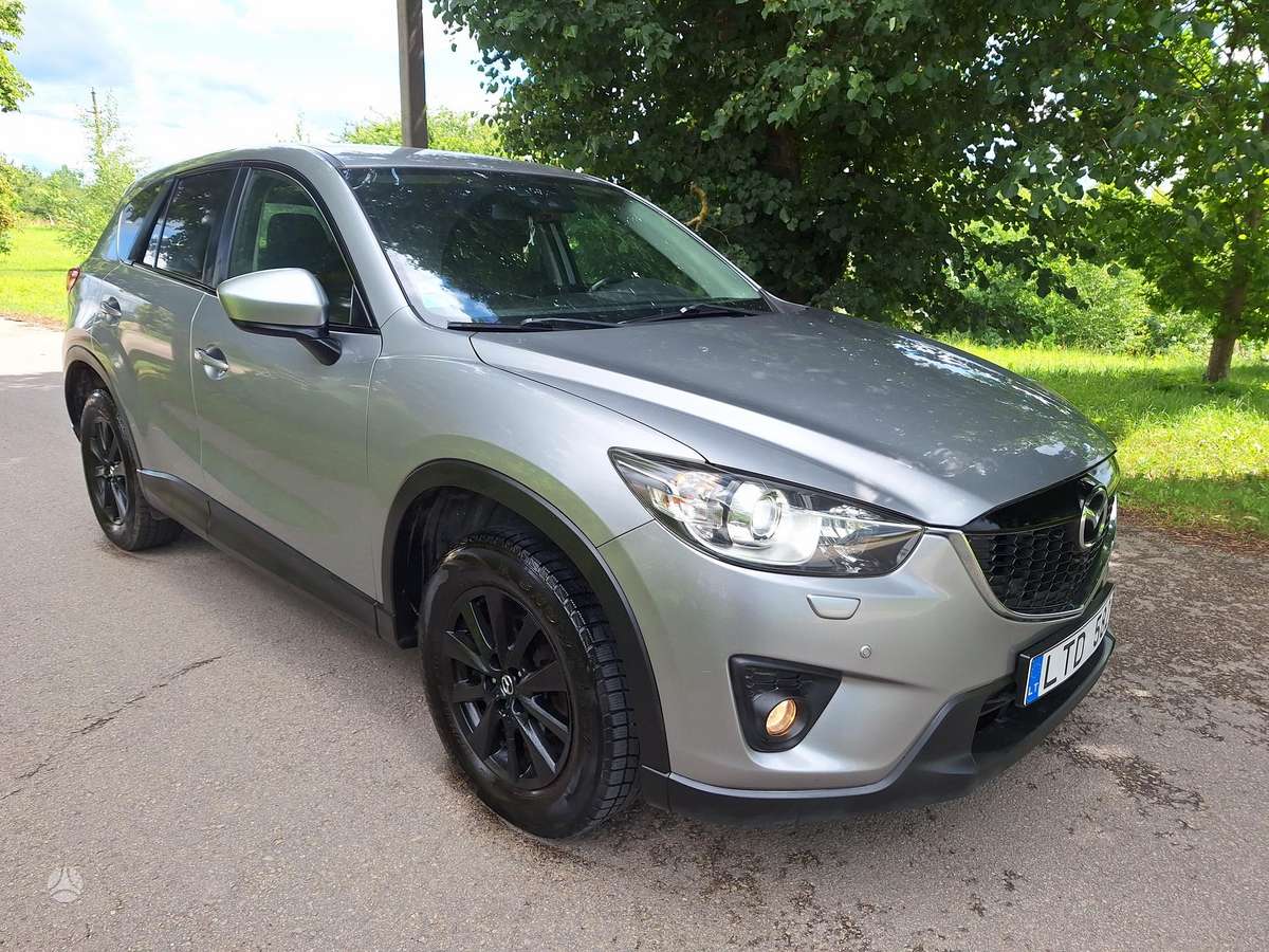 Mazda CX-5, 2.2 l., off-road / crossover