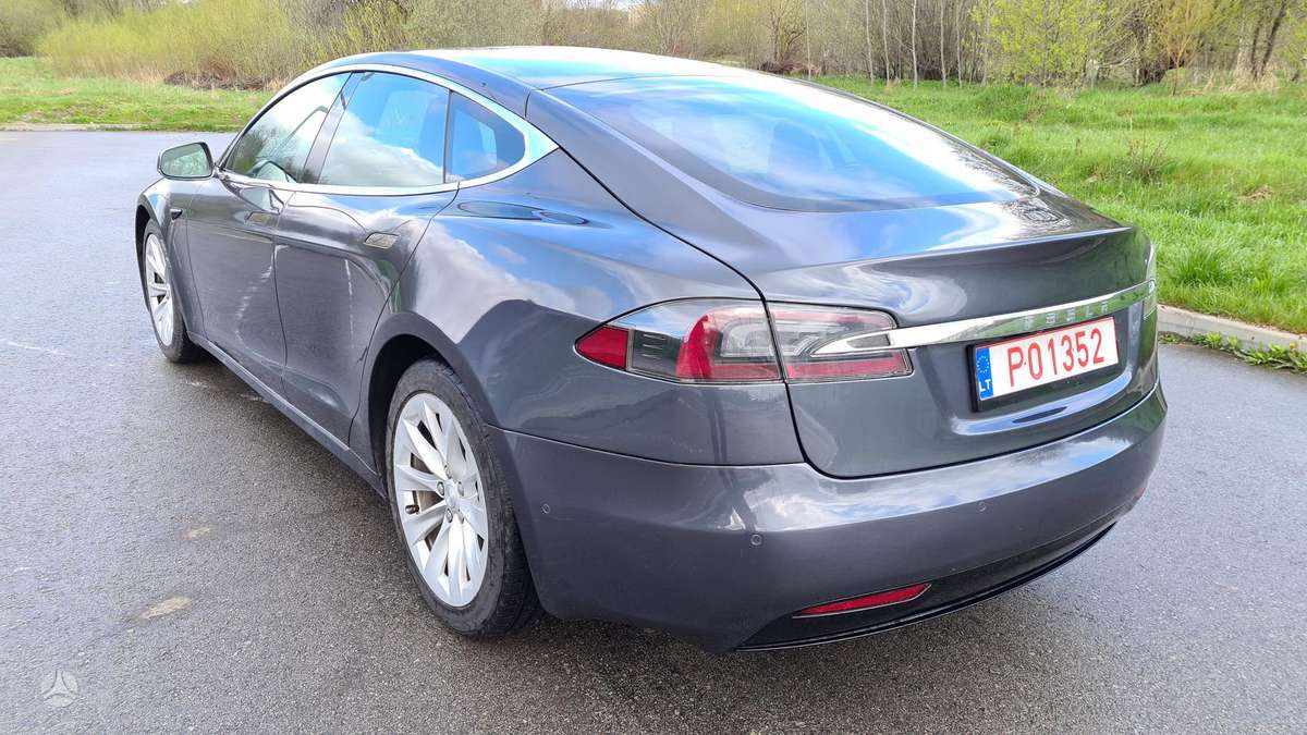 Tesla Model S, 75 kWh, hečbekas
