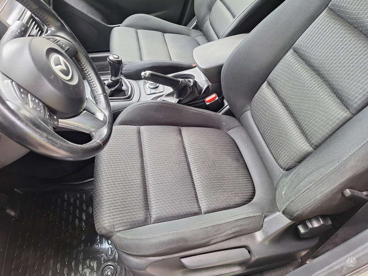 Mazda CX-5, 2.2 l., Внедорожник / Кроссовер