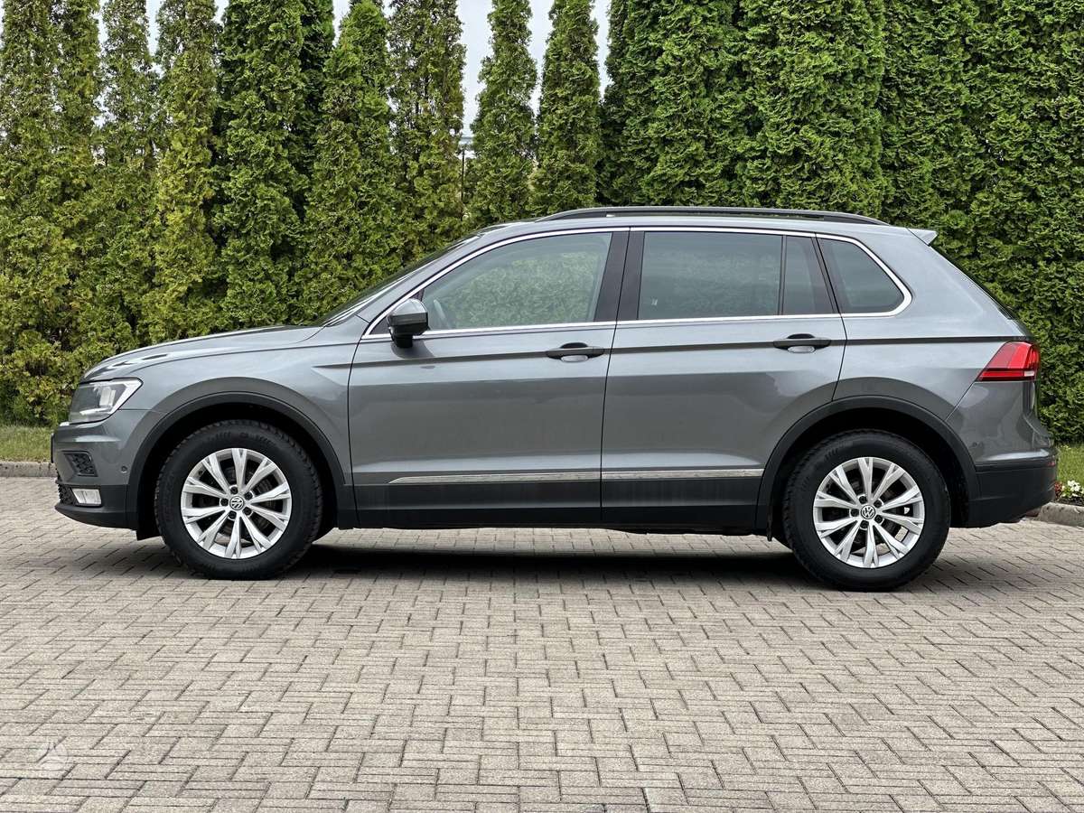 Volkswagen Tiguan - 10