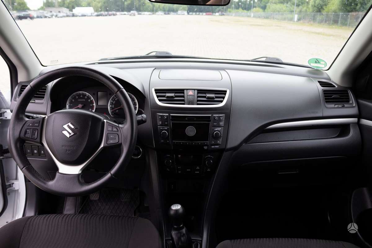 Suzuki Swift, 1.2 l., hatchback