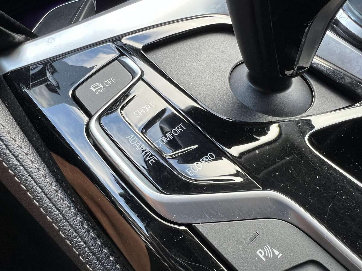 BMW 520, 2.0 l., Седан