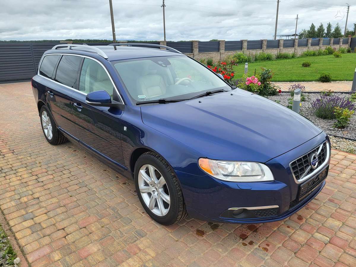 Volvo V70, 2.0 l., wagon