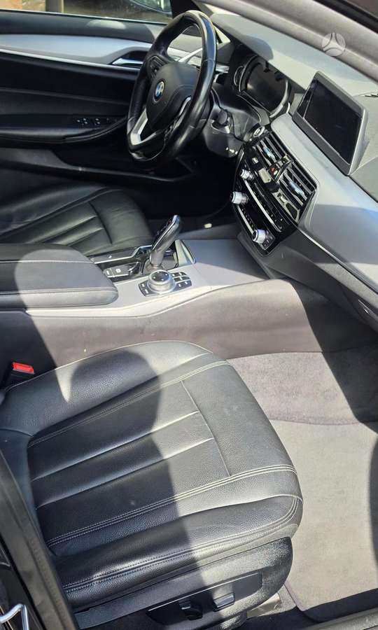 BMW 520, 2.0 l., wagon