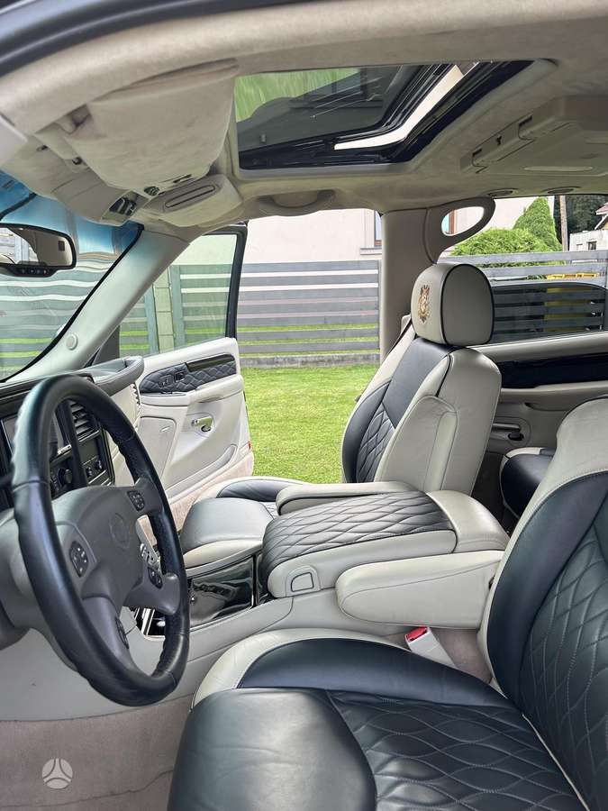 Cadillac Escalade, 6.0 l., pick-up