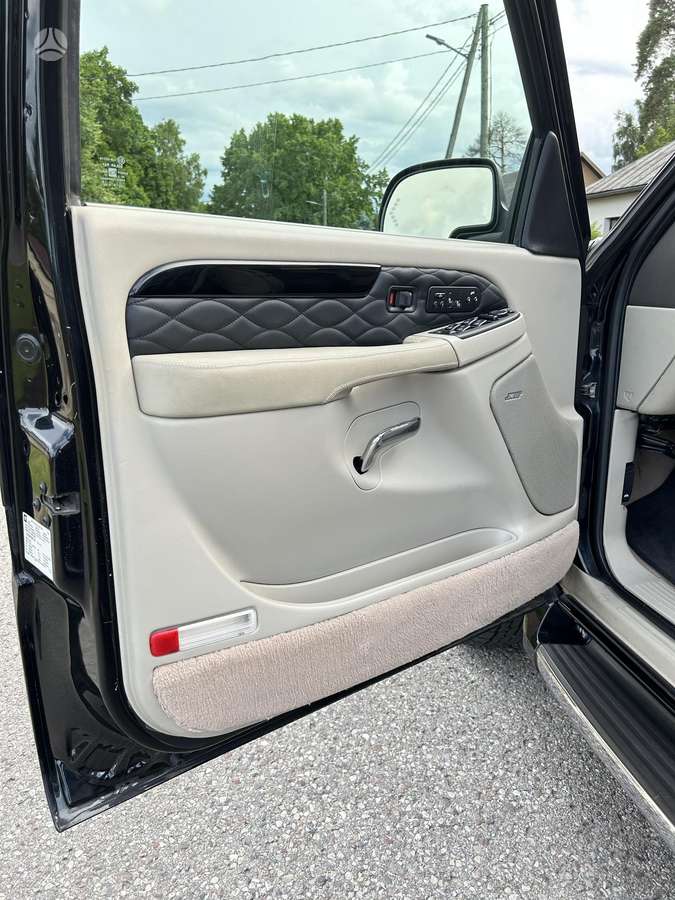 Cadillac Escalade, 6.0 l., Пикап