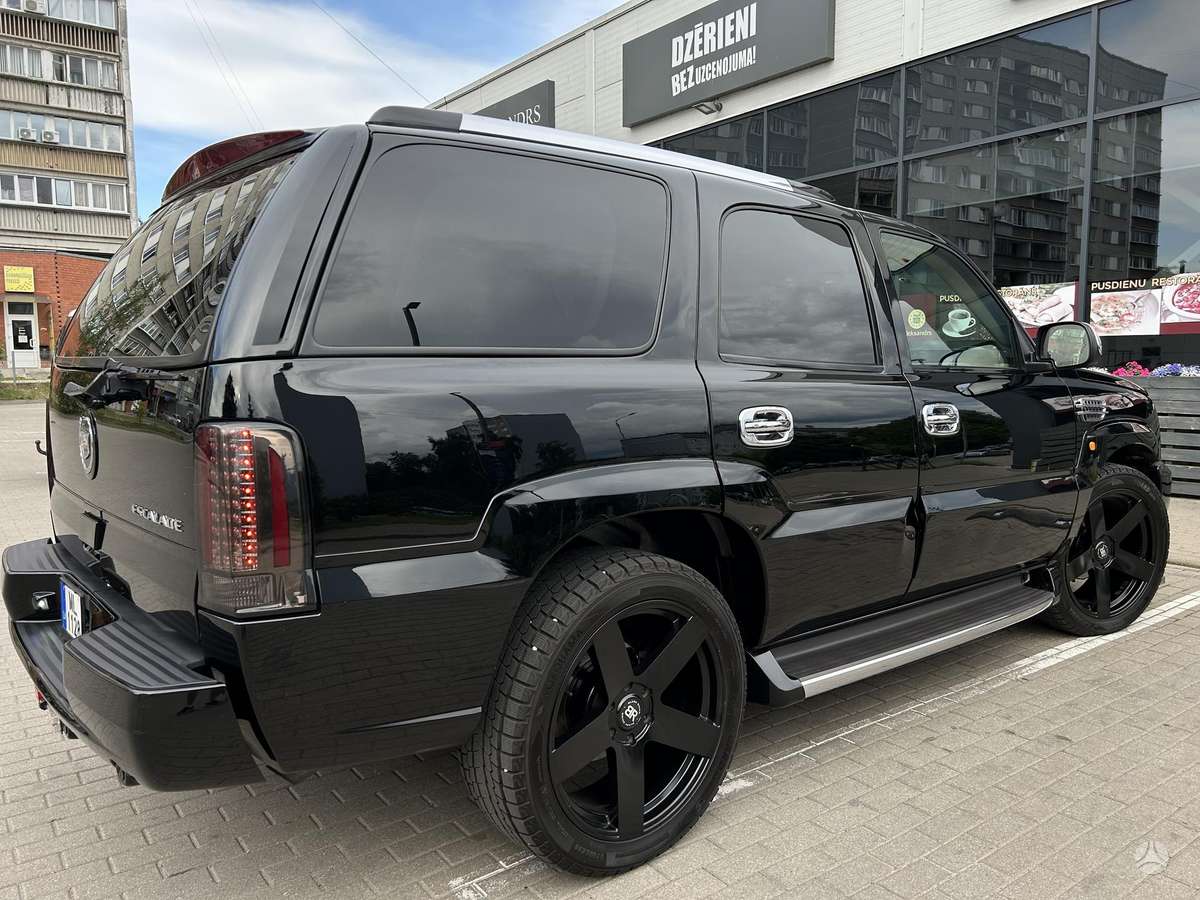 Cadillac Escalade, 6.0 l., pick-up