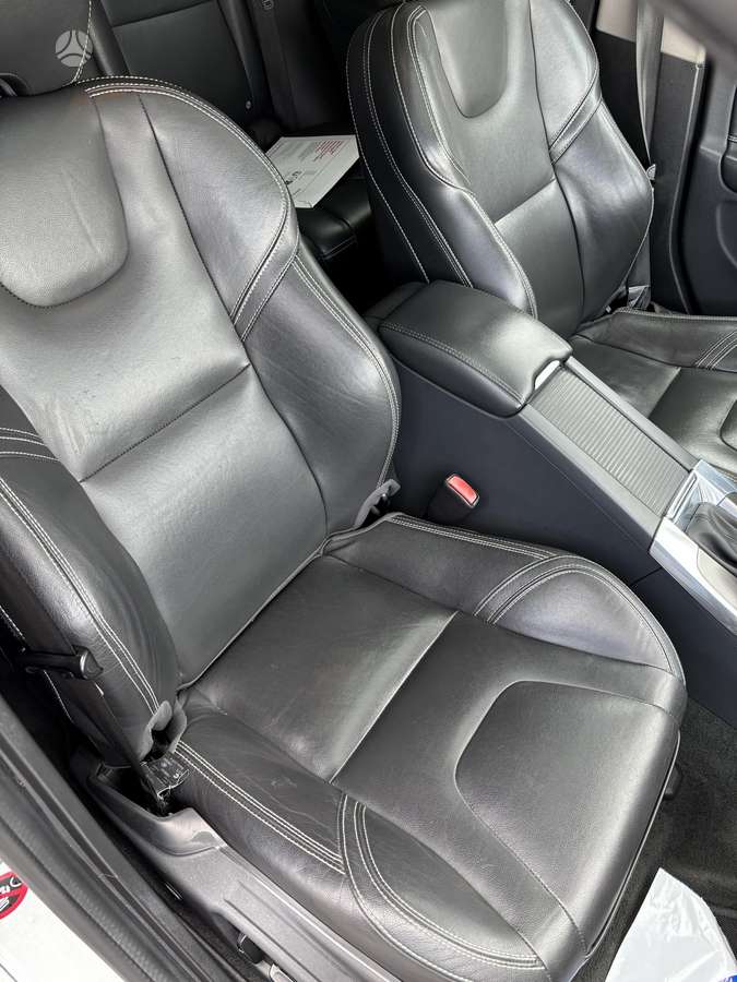 Volvo V60, 2.4 l., Универсал